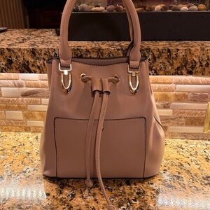 Elegant dusty pink Women's Bag!!
